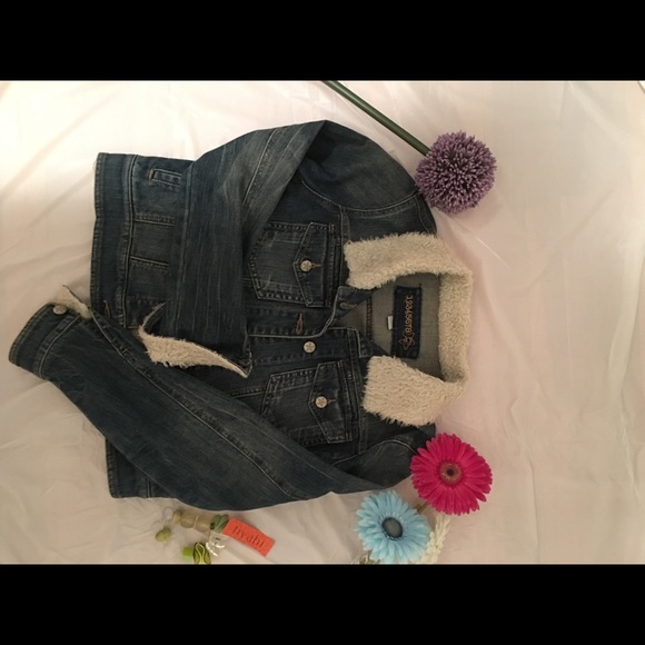 Denim jacket - Picture 3 of 6